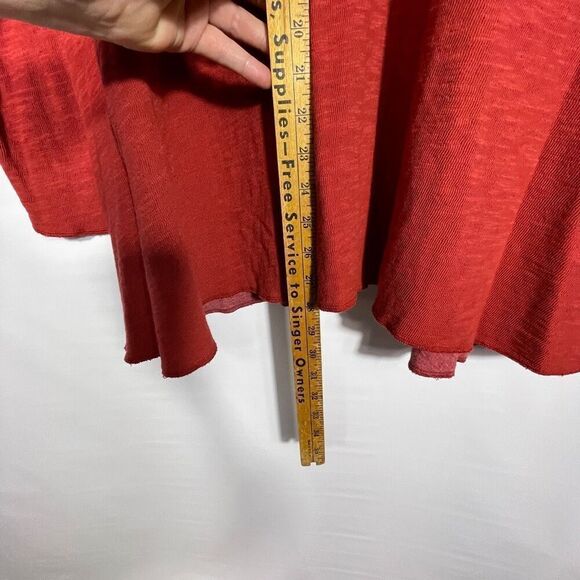 North Star Base Red Hi-Low Hem Rayon Blend Long Sleeved V-Neck T-Shirt Top Small - Picture 5 of 6